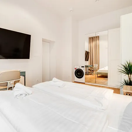 Ksiecia Witolda 38-40 By Homeprime